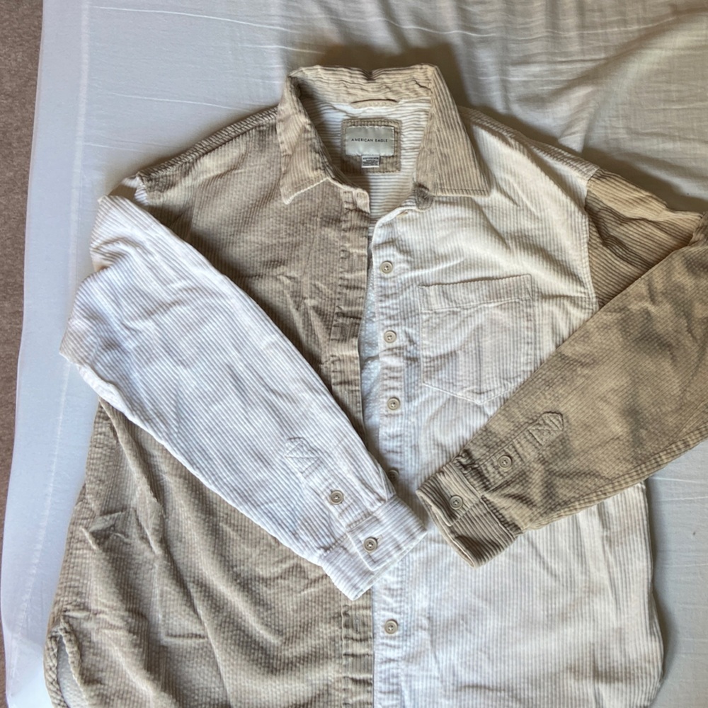 American Eagle Outfitters Two-Tone Striped Shirt in Beige and White